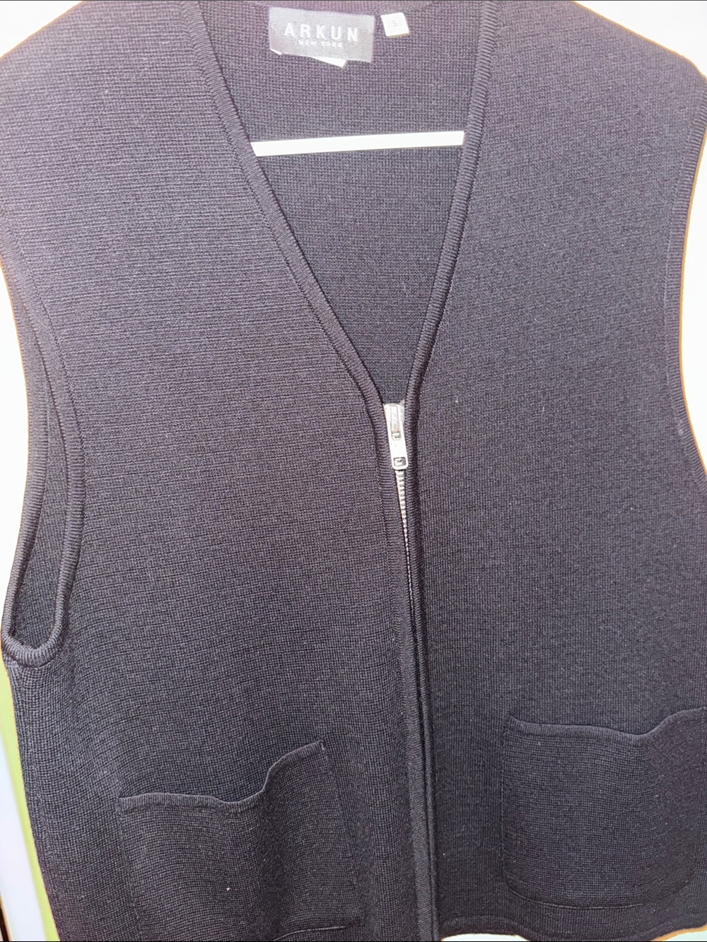 Men's Black Zip-Up Sweater Vest